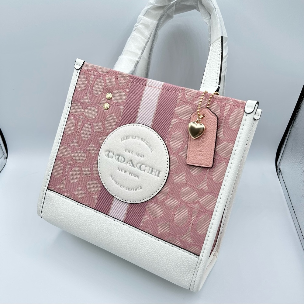 Dempsey Tote 22 In Signature Jacquard With Coach Patch And Heart Charm